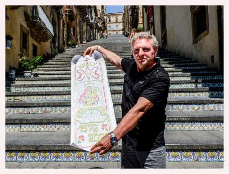 LA SCALA ILLUMINATA A CALTAGIRONE