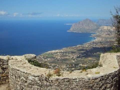 ERICE: I GIOVEDI` DI AGOSTO